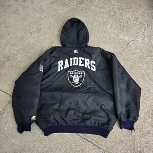 Vtg 90s STARTER Oakland Raiders Logo Distressed NFL Hooded Puffer Jacket XL